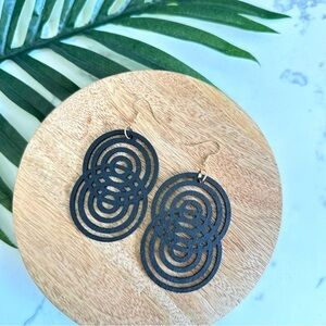 2/$30🌵 Black Laser Cut Geo Tribal Lightweight Wood Circle Dangle Earrings Boho